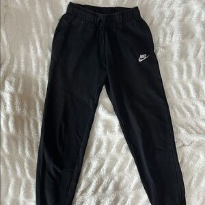 Nike Women’s Black Sweatpants